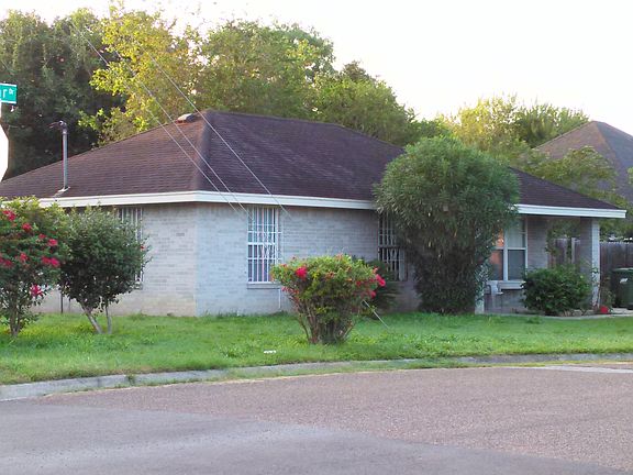 2nd image of 15 Haggar Dr