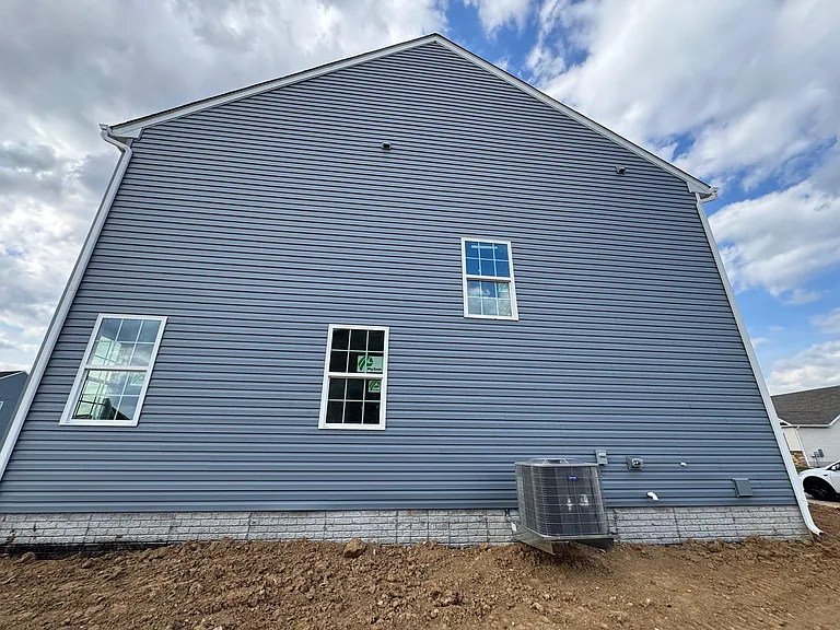 194 Santiago Cir — Photo 2