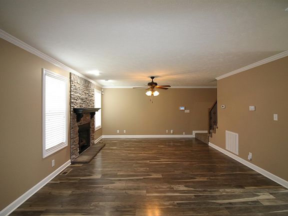 4th image of 3727 Crisscross Ct