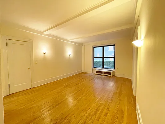 Rented by Rachel Realty | media 14