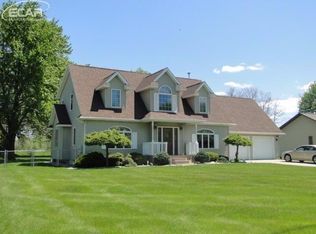 13146 N Linden Rd, Clio, MI 48420