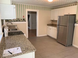 60 Red Spring Rd #1, Andover, MA 01810