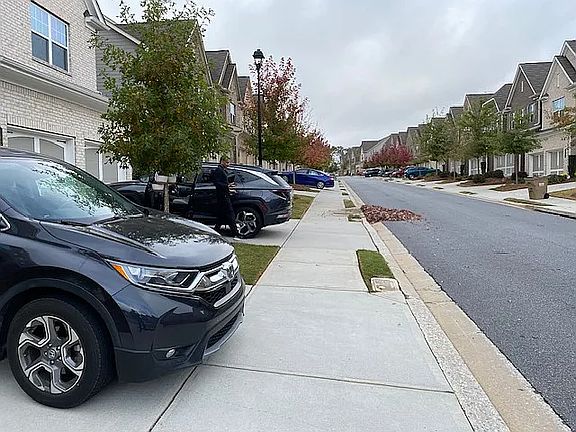 3rd image of 1368 Endicott Ct