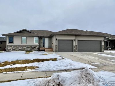 1025 North James Ave, Tea, SD, 57064