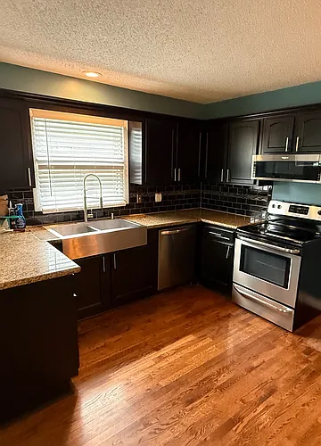 40 L St Photo 1