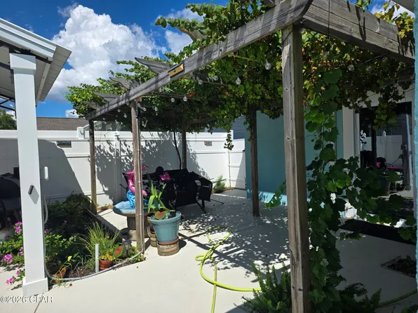 218 N El Centro Blvd, Panama City Beach, FL 32413