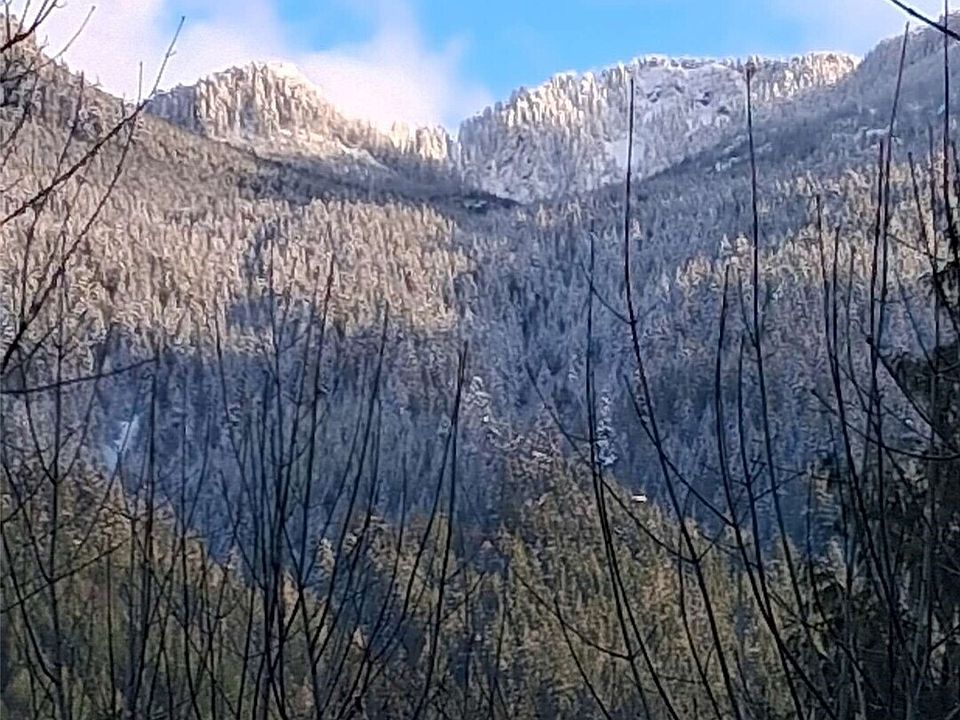 1st image of 64062 Cascade River RD