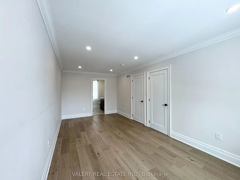 30 Morgan Ave #1 — Photo 35