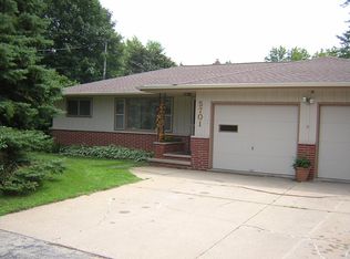 5701 Long Ct #1, Appleton, WI 54914