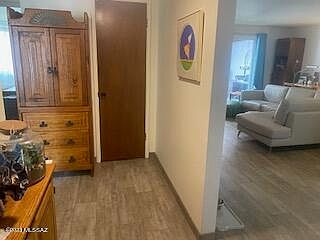 4th image of 414 W Paseo Solana