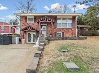 2837 Paula Ln, High Ridge, MO 63049