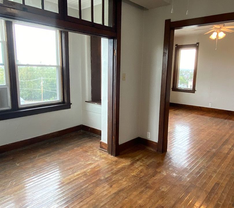 Crown Apts Marshalltown Apartment Rentals Marshalltown, IA Zillow