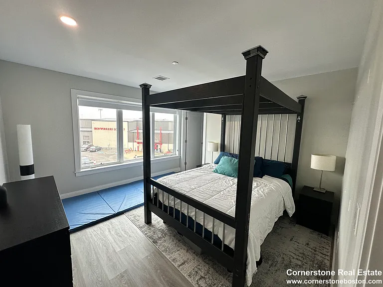 200 Old Colony Ave #3 — Photo 6