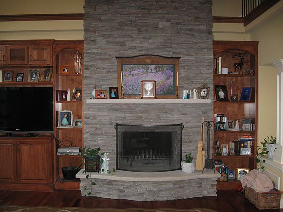 GR fireplace/bookcase