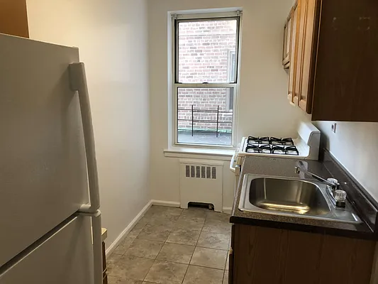 Rented by The Coop Connection LLC | media 2