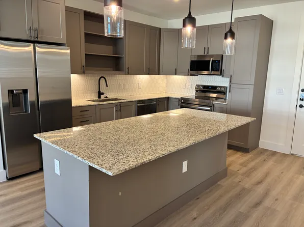 (undisclosed Address), New Braunfels, TX 78130