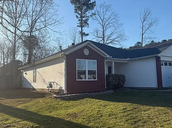 2406 Cherry Creek Cir, Bryant, AR 72022