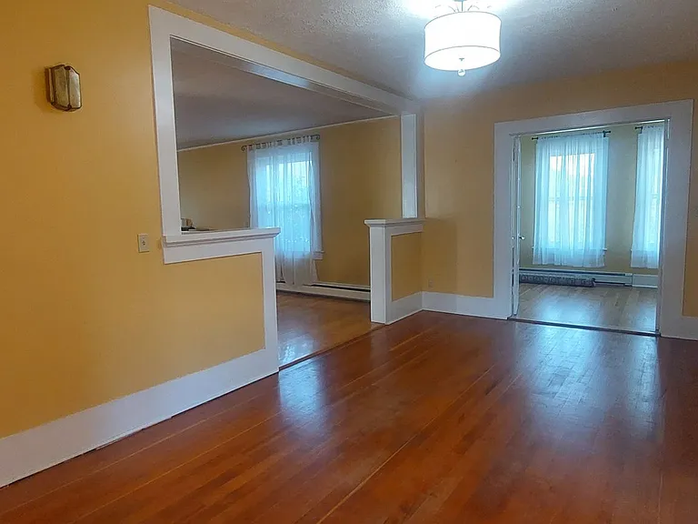 1614 Eldridge Ave — Photo 17