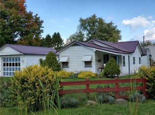 2137 Cook Ave, Erie, PA 16510