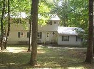 310 Mount Effort Dr, Effort, PA 18330