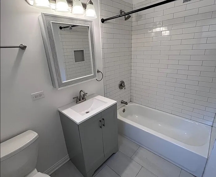 3030 N. Sheridan Road — Photo 30