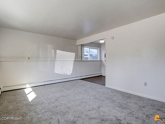 4th image of 5215 E 26th Ave APT 4