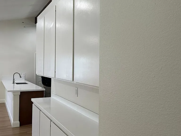 2813 Vista Palomar — Photo 18