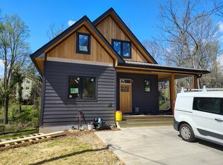 90 Houston St, Asheville, NC 28801