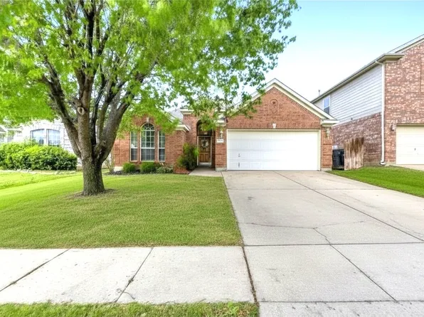 9909 Lamberton Ter, Fort Worth, TX 76244