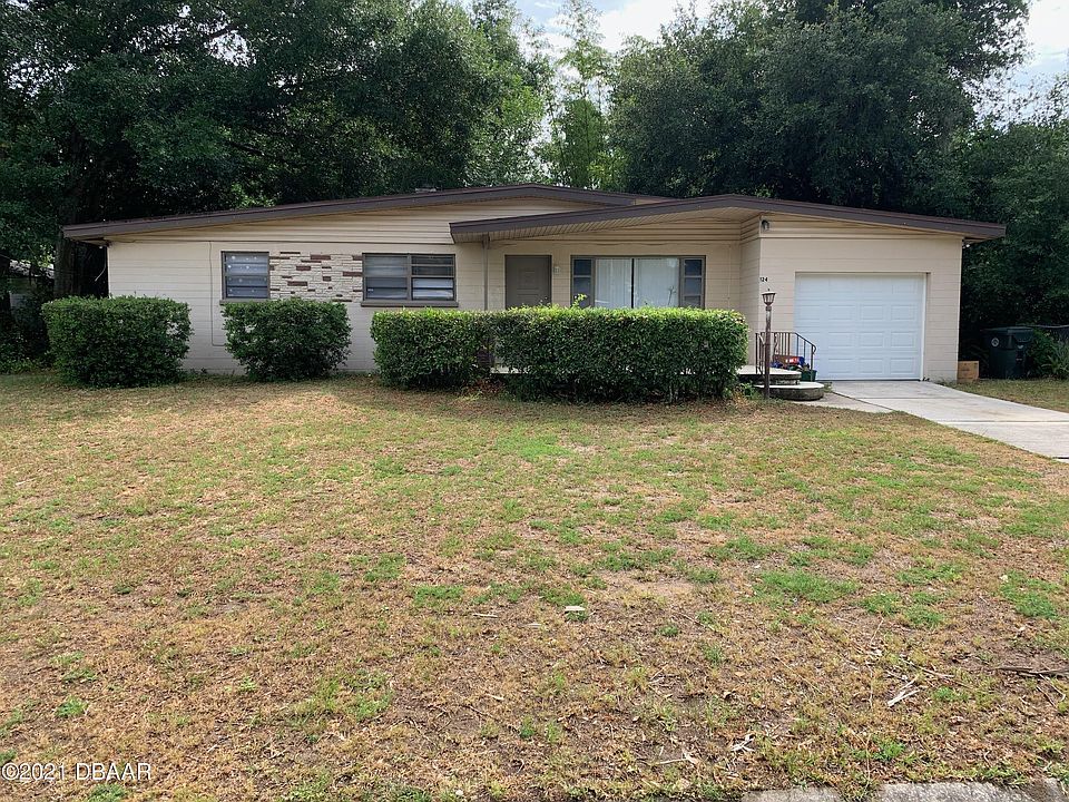 1st image of 124 Oakwood Dr