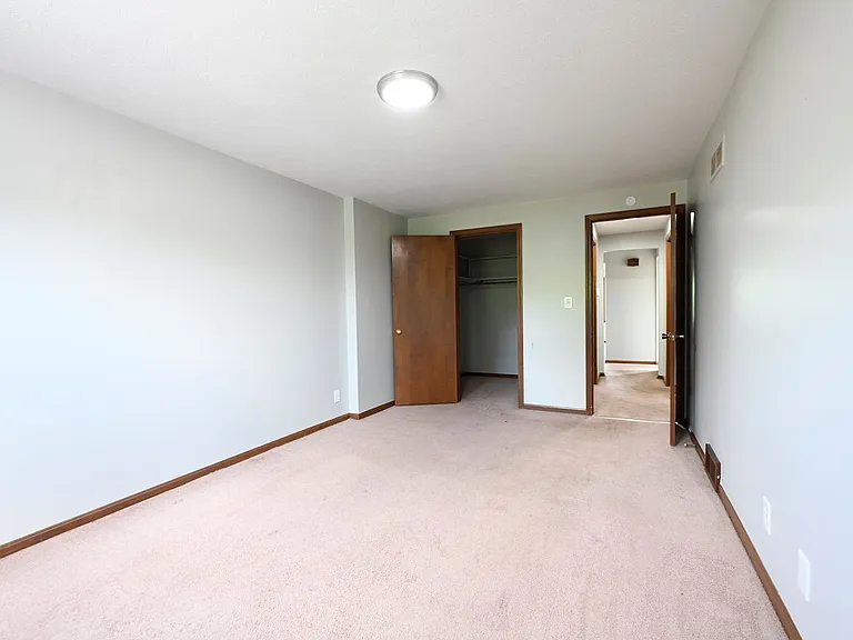 425 W Cook Rd #1 — Photo 12