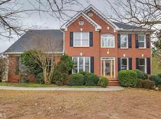246 Chestnut Lake Way, Lilburn, GA 30047