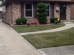 18046 Ravisloe Ter, Country Club Hills, IL 60478