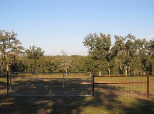 25 Porter Ln, Lockhart, TX 78644