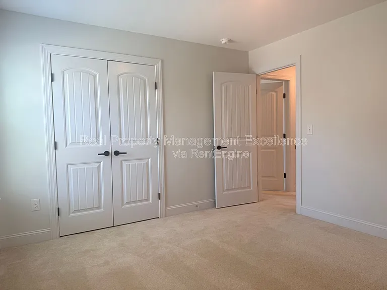 16 Clear Creek Cir — Photo 66