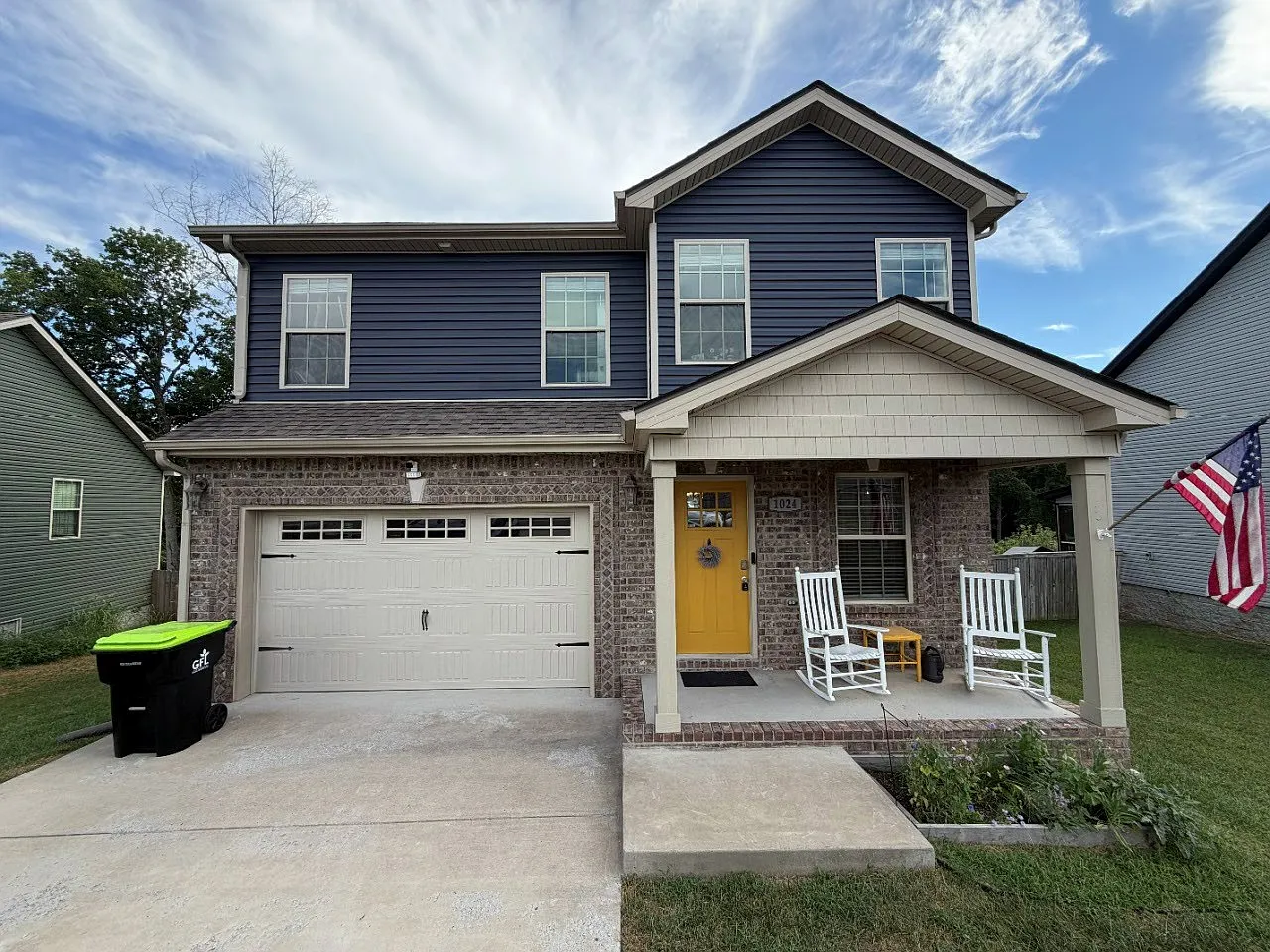 3 bed, 2.5 bath, 1595 sqft, $1,700 — Photo 1