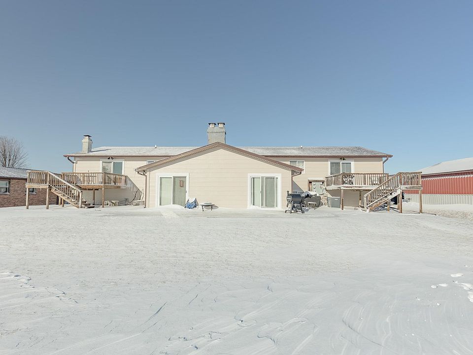 1st image of 1704 4th Ave SW