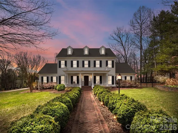 604 Holt Ln, Asheville, NC 28803