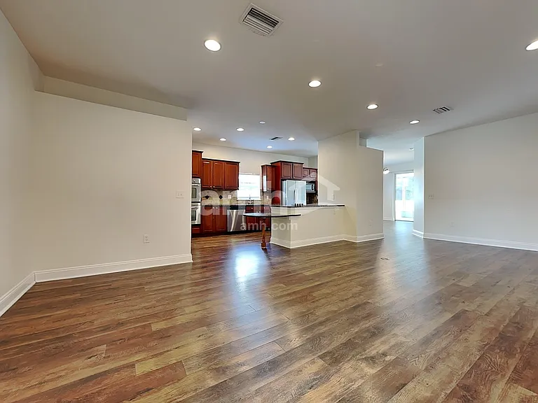 2727 Walden Woods Dr — Photo 7