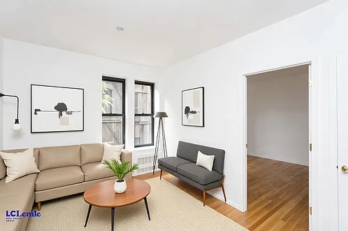 141 E 26th St #2RE Photo 1