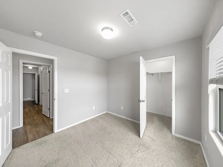 1650 King Rd — Photo 14