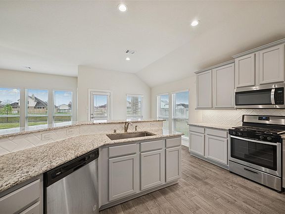 3rd image of 11914 Champions Forest Drive