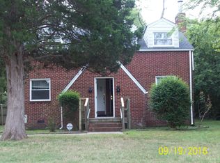 14 Old Fox Hill Rd #B, Hampton, VA 23669