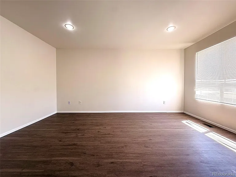 531 S Angus Ave #13 — Photo 20