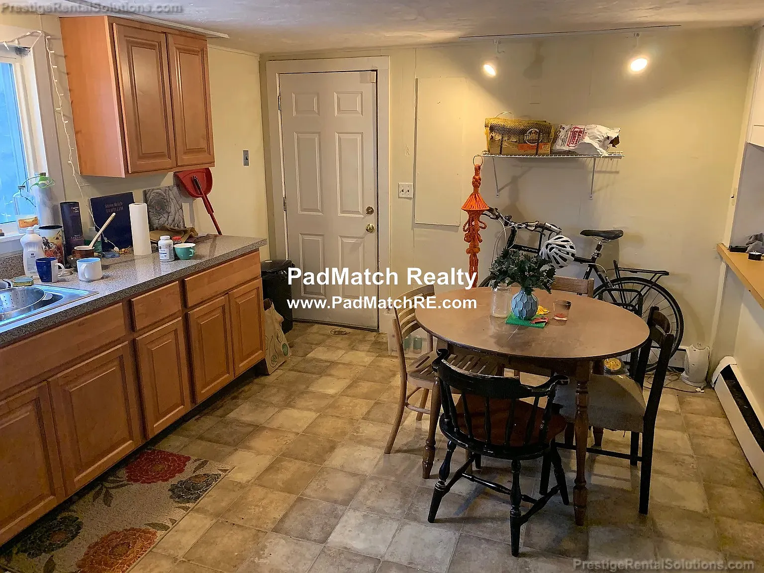 4 bed, 1.5 bath, $3,600 — Photo 4