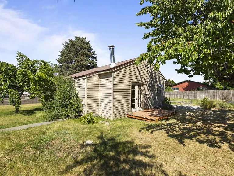 1204 N Sheppard St — Photo 13