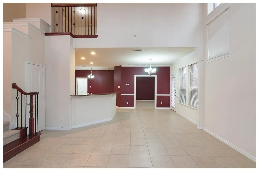 Building Photo - 3504 Porter Creek Dr