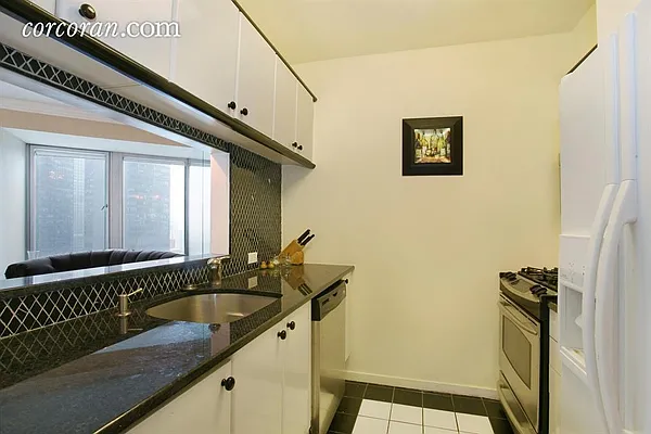 Rented by Corcoran | media 16