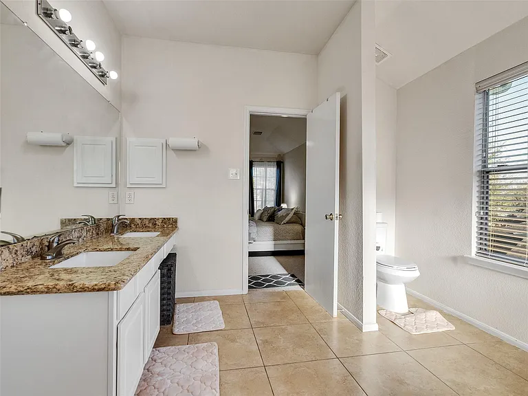 5514 Gatesprings Ln — Photo 33