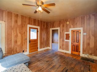 407 N Pittman St, Prairie Grove, AR 72753